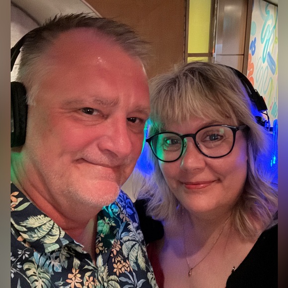 Live Show Listing 🫶🏼🫶🏼 - Picture 2 of 8